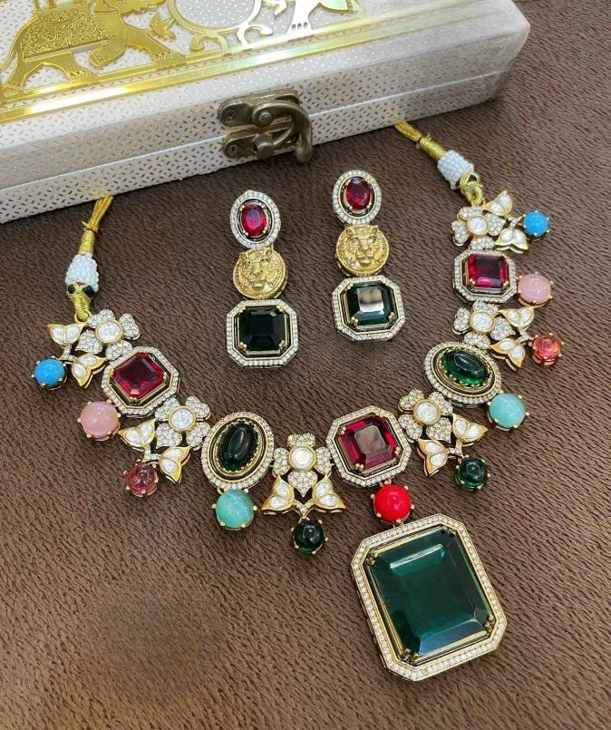 Necklace Sets