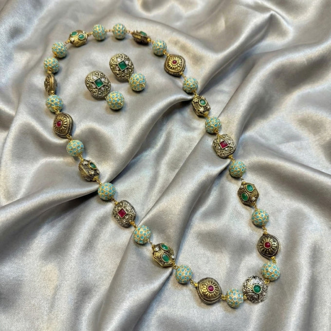 Elegant Green Antique Beads Necklace Set for Women