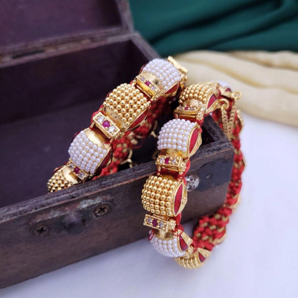 Bracelets, Bangles and Kadas