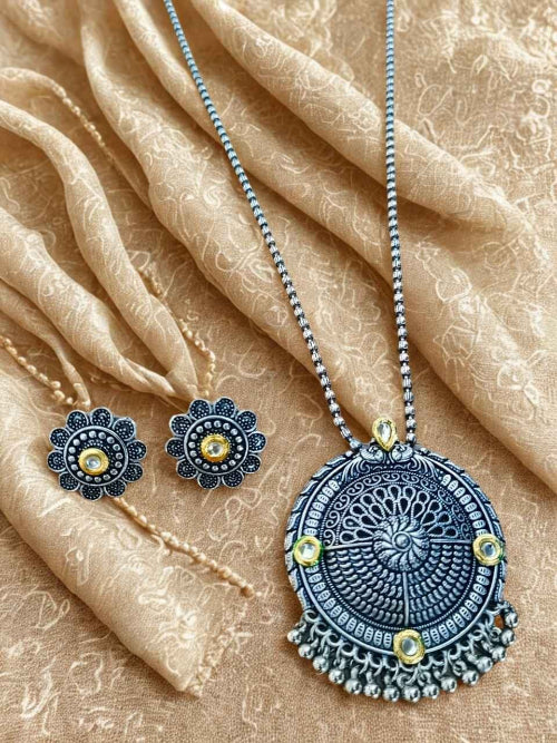 Oxidised Silver Kundan Pendant Set with Floral Earrings